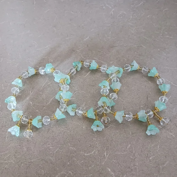 Gold and Green Floral Bracelet Set - Picture 2 of 8